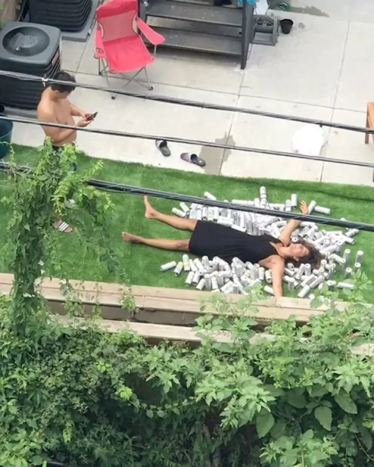 Ne podnosite influencere? Ovaj Instagram profil objavljuje njihove sramotne fotke