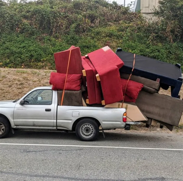 NE ZNAMO KAMO SU KRENULI, ALI ZNAMO DA IM NA CESTI NIJE MJESTO: Ovi prometni failovi su dokaz da ba&scaron; svatko može dobiti vozačku