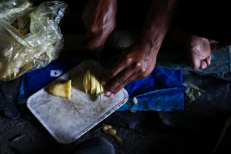 Pogledajte kamp kod Velike Kladu&scaron;e: Migranti su ga napravili sami i cilj im je prijeći hrvatsku granicu