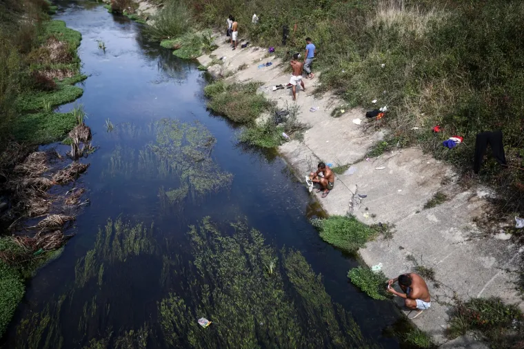 Pogledajte kamp kod Velike Kladu&scaron;e: Migranti su ga napravili sami i cilj im je prijeći hrvatsku granicu