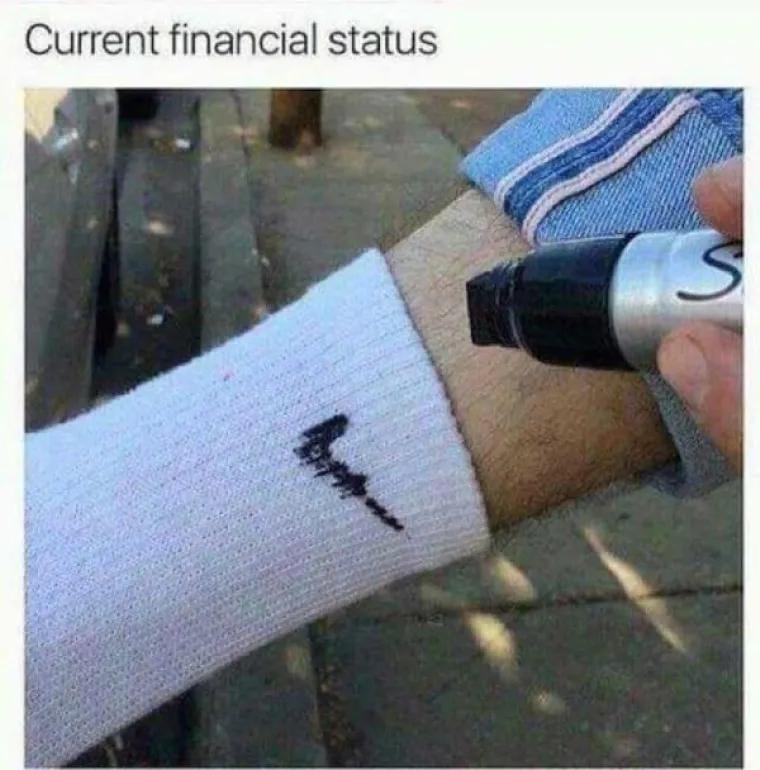 BLIŽI SE KRAJ MJESECA, A OPET NEMATE NI KINTE? Možda će vas utje&scaron;iti ovi memovi koji savr&scaron;eno opisuju va&scaron; život