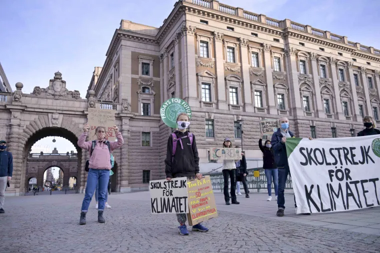 Klimatska kriza veća je opasnost od koronavirusa: Greta i mladi opet na ulicama traže promjenu