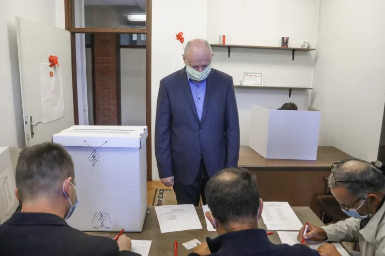 SDP bira: Oni su svoje rekli, a sada čekaju tko će od njih zasjesti na čelo stranke