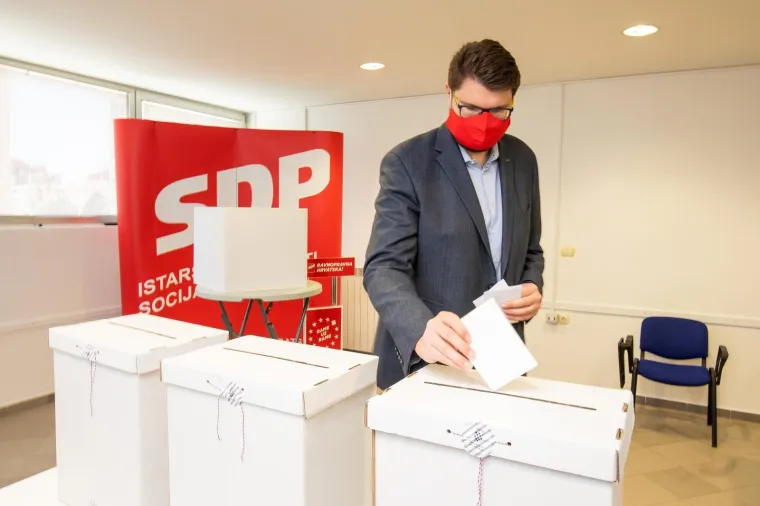 SDP bira: Oni su svoje rekli, a sada čekaju tko će od njih zasjesti na čelo stranke
