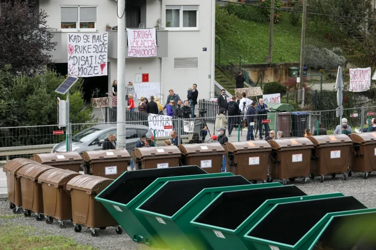 Građani Črnomerca protive se da im reciklažno dvorište bude pod nosom: 'Kad se male ruke slože, disati se može'