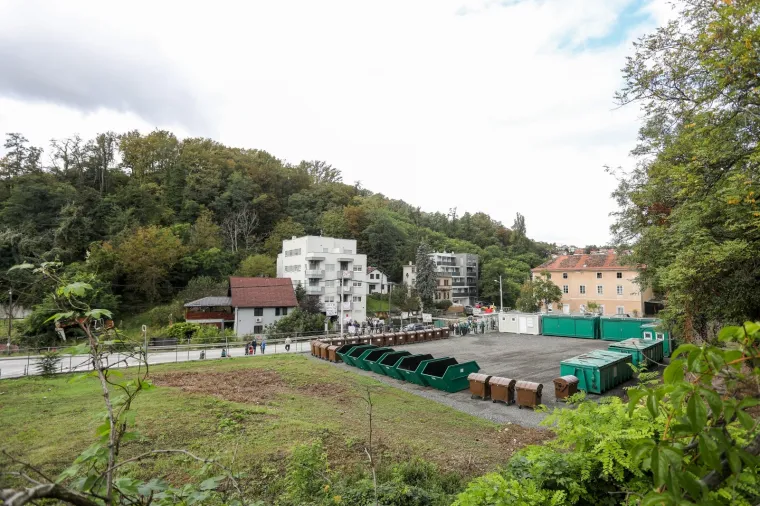 Građani Črnomerca protive se da im reciklažno dvorište bude pod nosom: 'Kad se male ruke slože, disati se može'