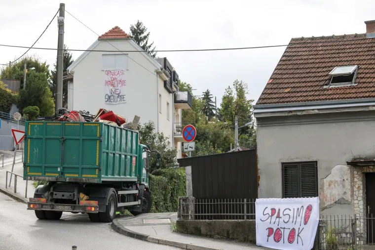 Građani Črnomerca protive se da im reciklažno dvori&scaron;te bude pod nosom: 'Kad se male ruke slože, disati se može'