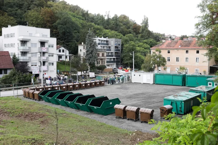 Građani Črnomerca protive se da im reciklažno dvori&scaron;te bude pod nosom: 'Kad se male ruke slože, disati se može'