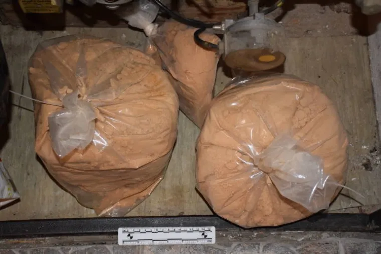 Zagrebačka policija zaplijenila gotovo 45 kilograma droge: Marihuana, ha&scaron;i&scaron;, kokain...