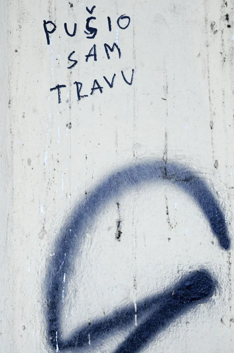 ISKRENA ISPOVIJEST HRVATA NA STUPOVIMA U SISKU: 'Našmrko sam se kokaina, pušio sam crack, radio sam s*anja i nije mi žao...'