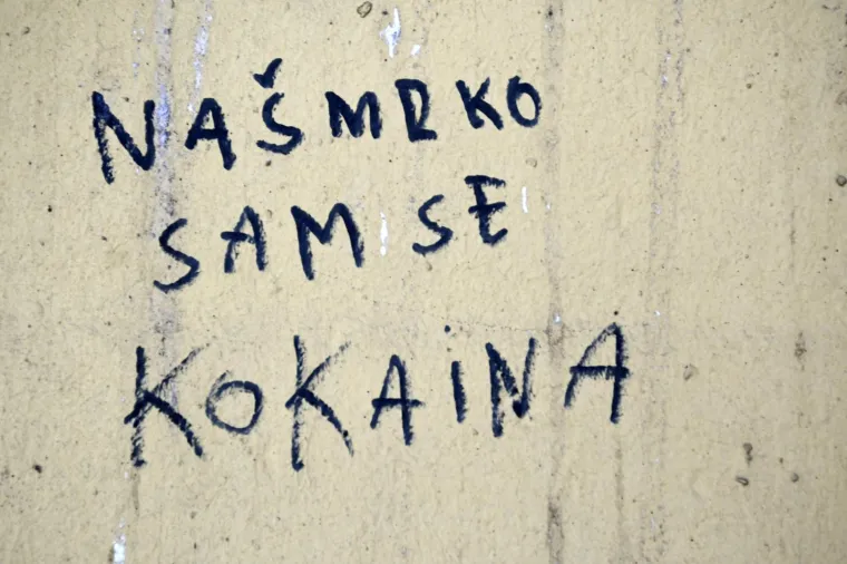 ISKRENA ISPOVIJEST HRVATA NA STUPOVIMA U SISKU: 'Našmrko sam se kokaina, pušio sam crack, radio sam s*anja i nije mi žao...'