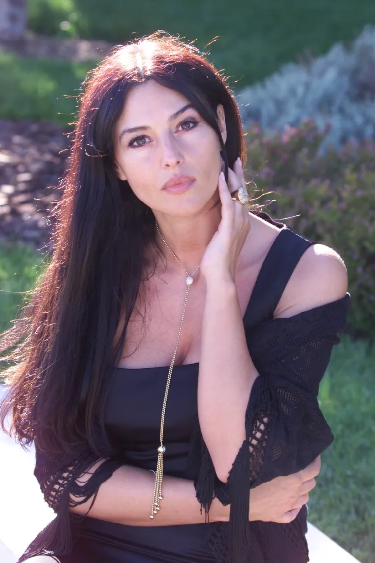 MONICA BELLUCCI DANAS SLAVI 56. ROĐENDAN: Evo kako se prelijepa glumica mijenjala kroz godine