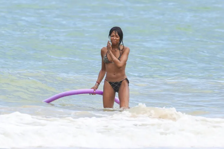 IZDANJE U KOJEM 'CRNU PANTERU' RIJETKO VIĐAMO: Evo kako Naomi Campbell izgleda bez trunke šminke