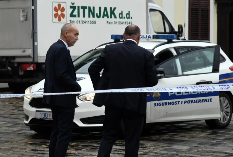 Na Markovom trgu upucan policajac! Pod jakim osiguranjem stigao i premijer Plenković