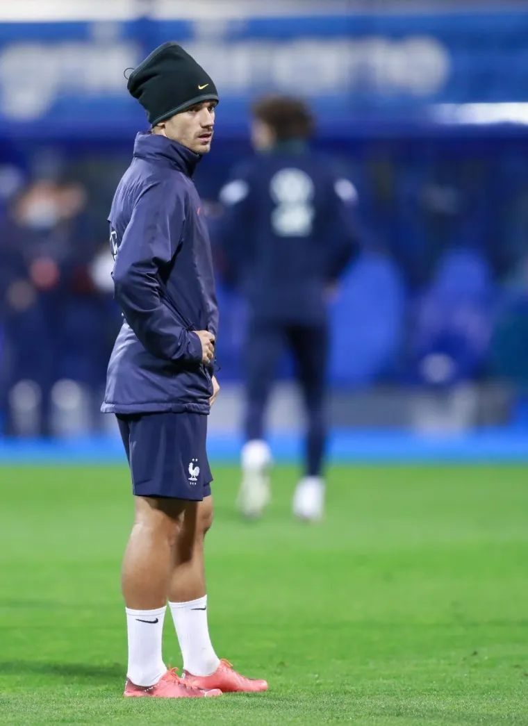 JESTE LI PRIMIJETILI ŠTO PIŠE NA GRIEZMANNOVIM KOPAČKAMA? Francuz zabio golčinu u opremi koja nosi ime po poznatom Hrvatu