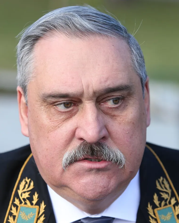 Stigao je u Hrvatsku i povukao prve poteze: 'Putinov buldožder' na grobu Franje Tuđmana
