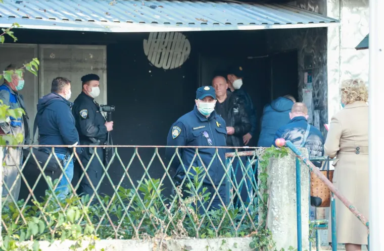 20.10.2020., Zagreb - Delozacija Glazbenog kluba Jabuka nakon sto je Opcinski sud u Zagrebu odnio rjesenje o ovrsi Grada Zagreba kao ovrsitelja. Photo: Sanjin Strukic/PIXSELL