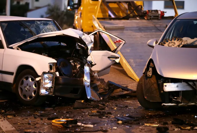 U te&scaron;koj prometnoj nesreći na Jadranskoj magistrali sudarila se dva vozila: Ozlijeđene četiri osobe