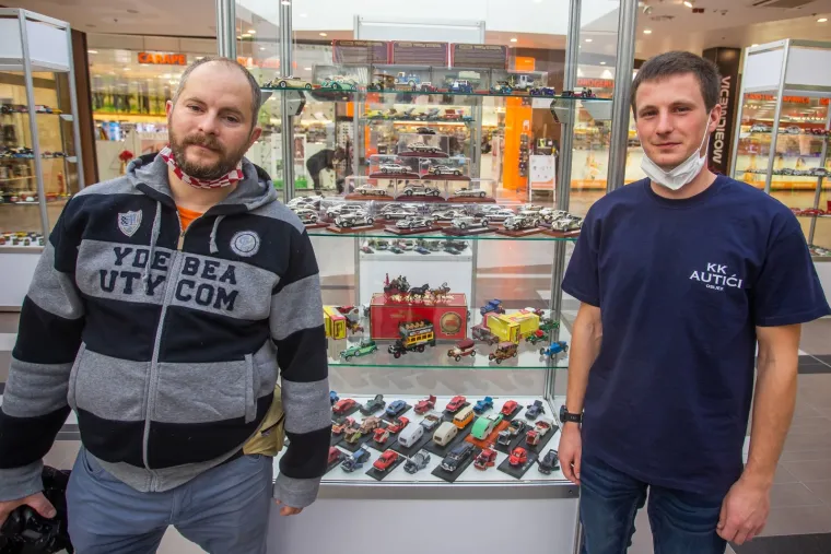 Mali i lijepi: U osječkom Portanovi organizirana izložba kolekcionarskih autića