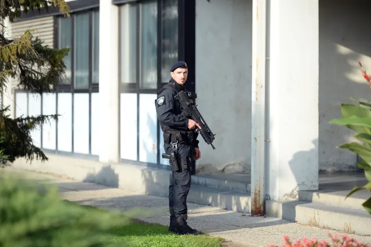 Pod jakim mjerama na sudu: Evo kako sada izgleda najokrutniji hrvatski ubojica Srđan Mlađan