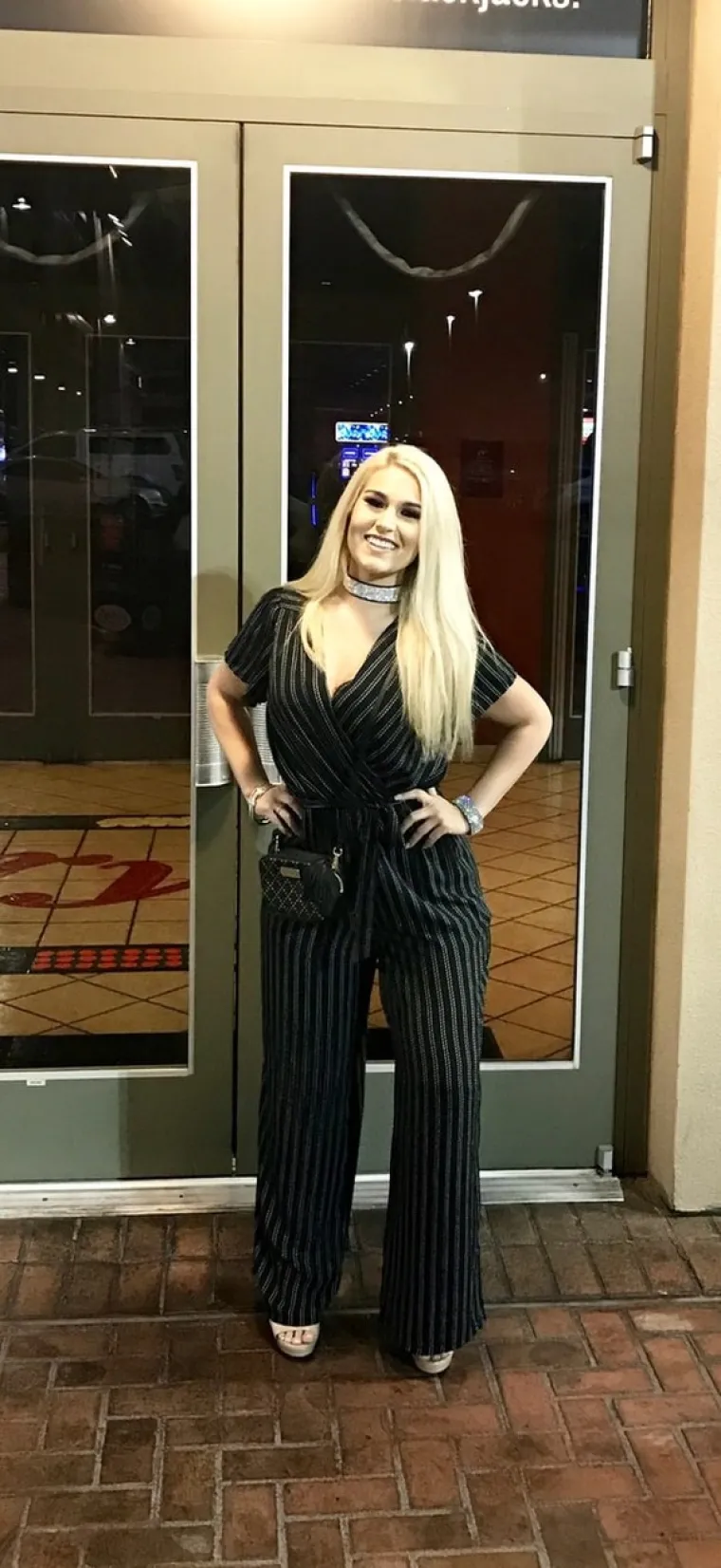 ZAR JE OVO ISTA ŽENA? Bila je opasno pretila, a sada provocira u seksi donjem rublju. Kakva transformacija!