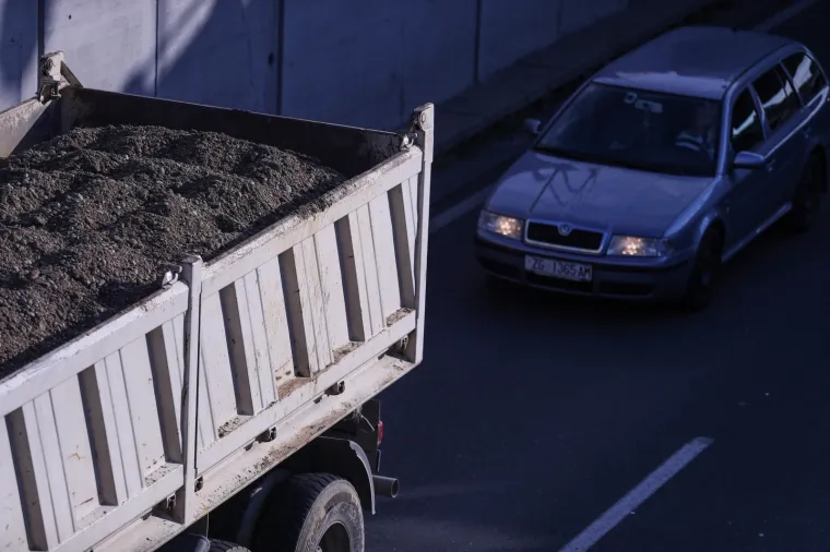 Ogromne gužve u Zagrebu - prosvjeduju cestovni prijevoznici