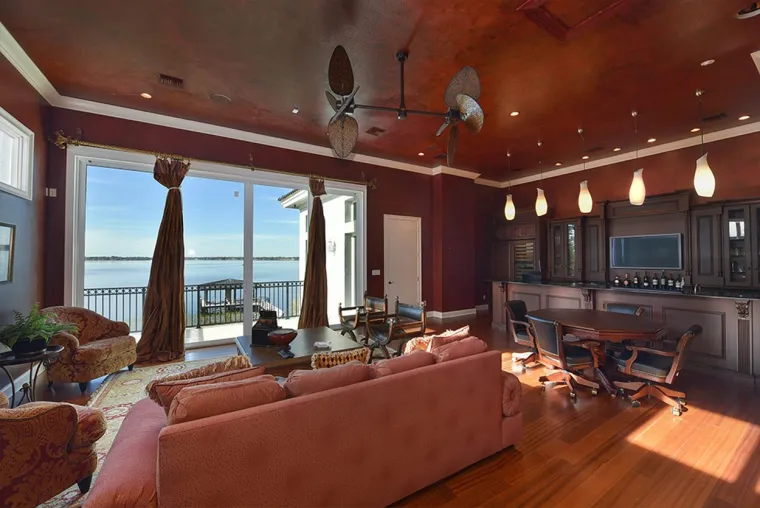 [FOTO] ZAVIRITE U MEGALUKSUZNU KUĆU NBA LEGENDE I PROBAJTE SE NE IZGUBITI: Nevjerojatno imanje procijenjeno na 125 milijuna kuna