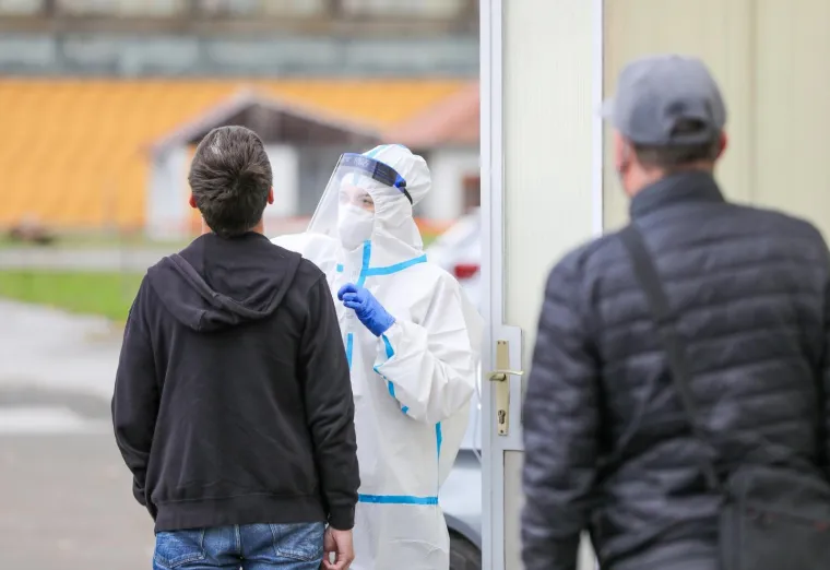 Ogromne prometne gužve u Novom Zagrebu zbog testiranja na koronavirus na Velesajmu