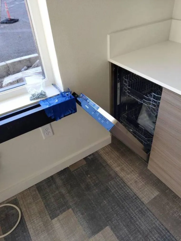 INSPIRACIJU SU PRONA&Scaron;LI U CRTIĆU &lsquo;A JE TO&rsquo;? Na njihovu žalost, građevinski radovi ne dolaze s funkcijom &lsquo;undo&rsquo;