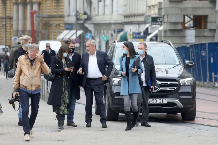 Samo luksuz za gradonačelnika: Bandić u Mercedesu od 800.000 kuna, klimatizirana sjedala, koža...