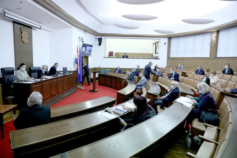 Parlament pod posebnim režimom: Aktualnim prijepodnevom i uz posebne epidemiolo&scaron;ke mjere započeo novu sjednicu