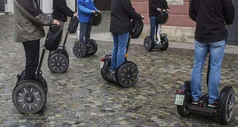Sjećate li ih se? Ovo su najpopularniji trendovi prošlog desetljeća