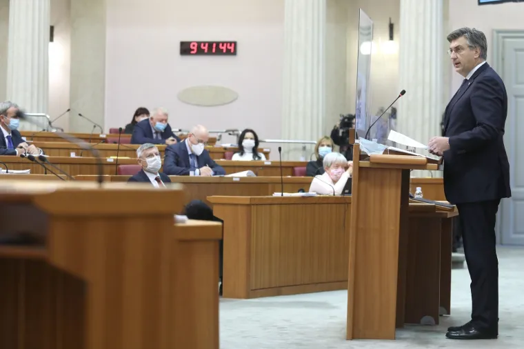 Plenković: 'Suočeni smo s najvećim zdravstvenim, dru&scaron;tvenim i gospodarskim izazovima od Domovinskog rata'