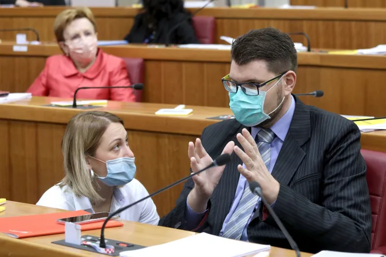 Plenković: 'Suočeni smo s najvećim zdravstvenim, dru&scaron;tvenim i gospodarskim izazovima od Domovinskog rata'