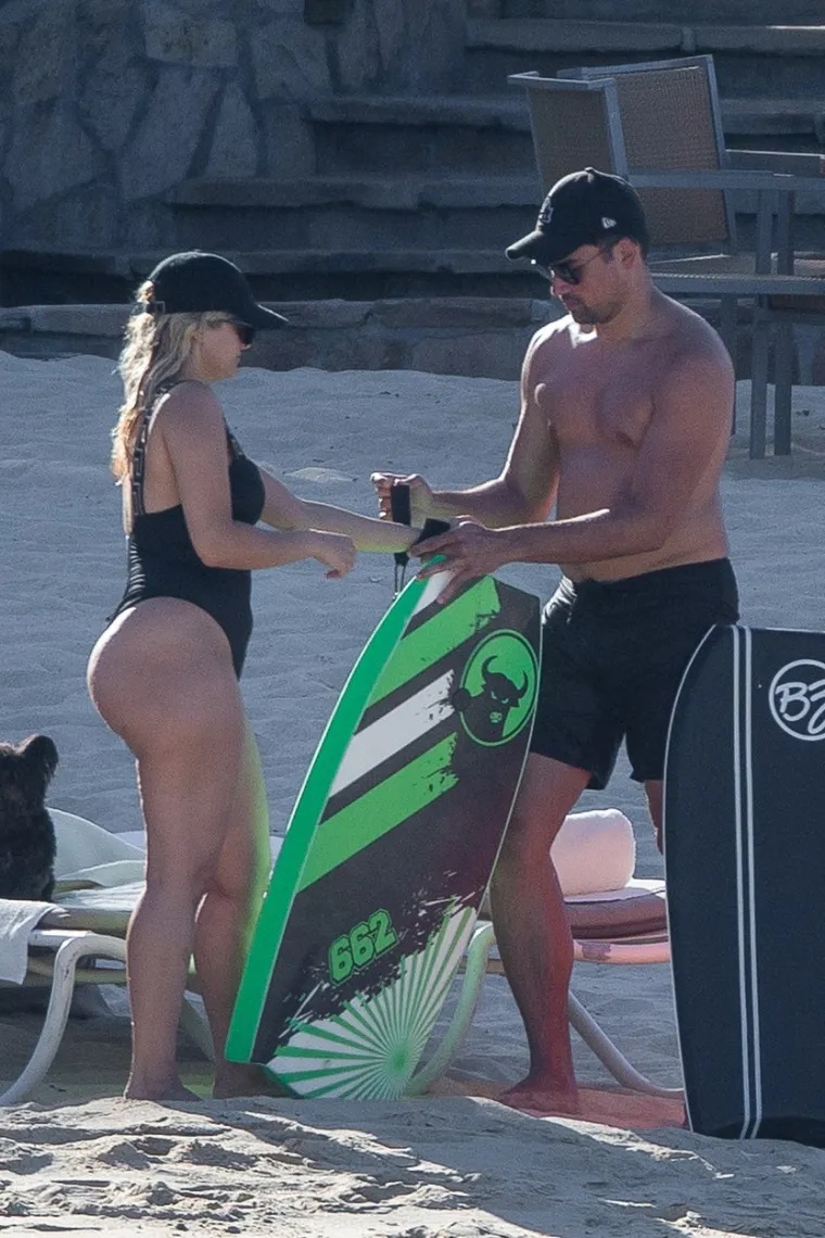 Pjevačica Bebe Rexha uživa na godišnjem odmoru sa svojim dečkom u Cabu. Foto: Profimedia