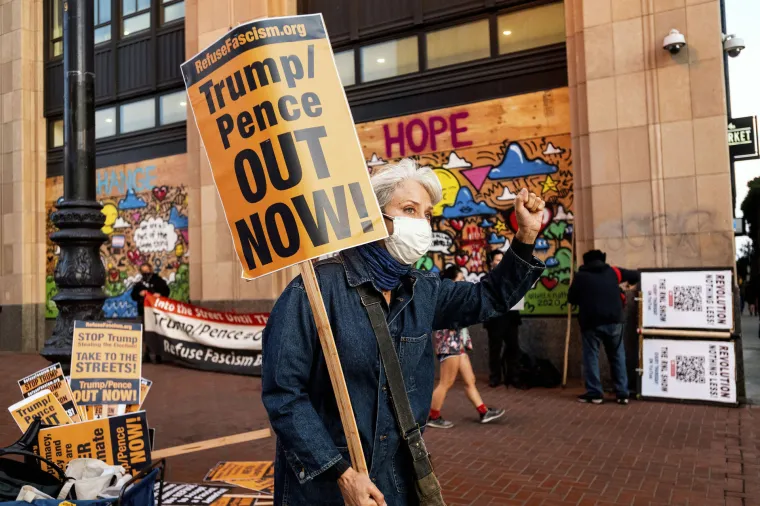 Izborna drama u SAD-u je na vrhuncu! Trumpovi i Bidenovi prista&scaron;e prosvjeduju diljem zemlje!