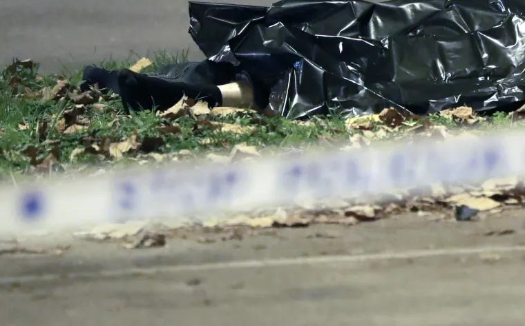 Prizori nakon stravične nesreće u Vukovarskoj: Od siline udarca 75-godi&scaron;nji pje&scaron;ak poginuo na licu mjesta