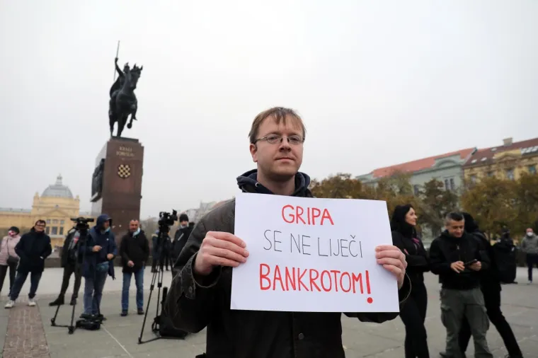 Održano je jo&scaron; jedno okupljanje protiv mjera, prosvjednici jasno poručuju: 'Pandemija zavr&scaron;ava kada svi kažemo 'ne''