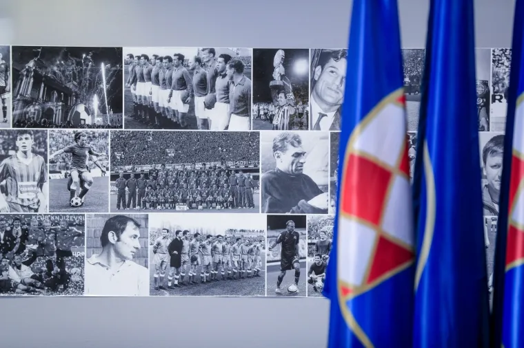 TUŽAN DAN NA MAKSIMIRU: Održana komemoracija za legendarnog Slavena Zambatu