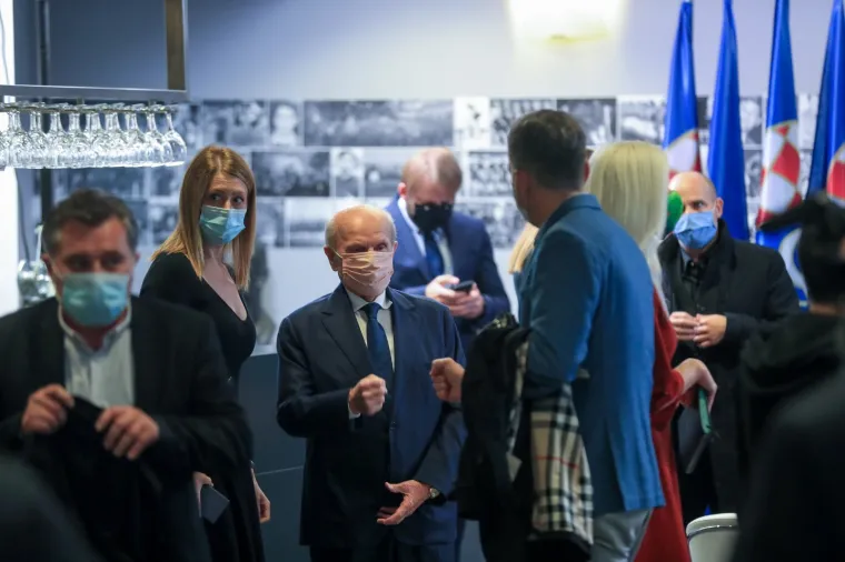 TUŽAN DAN NA MAKSIMIRU: Održana komemoracija za legendarnog Slavena Zambatu