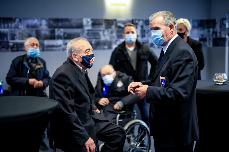 TUŽAN DAN NA MAKSIMIRU: Održana komemoracija za legendarnog Slavena Zambatu