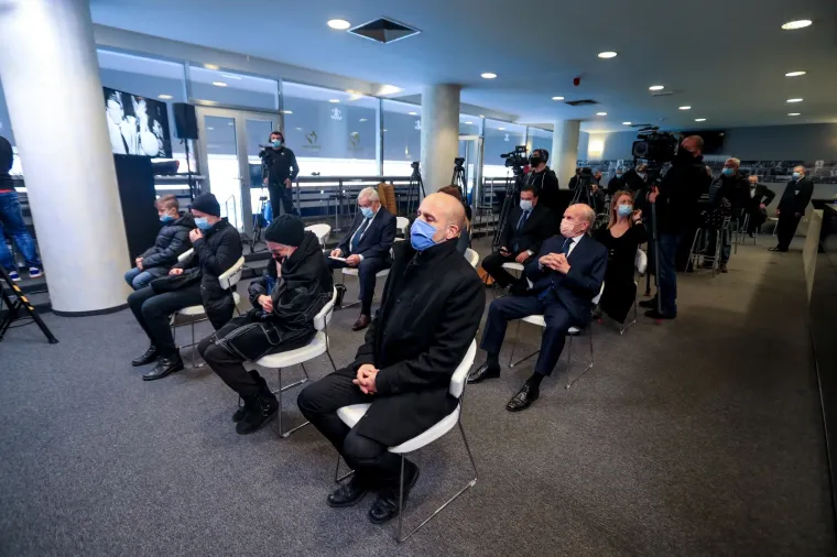 TUŽAN DAN NA MAKSIMIRU: Održana komemoracija za legendarnog Slavena Zambatu