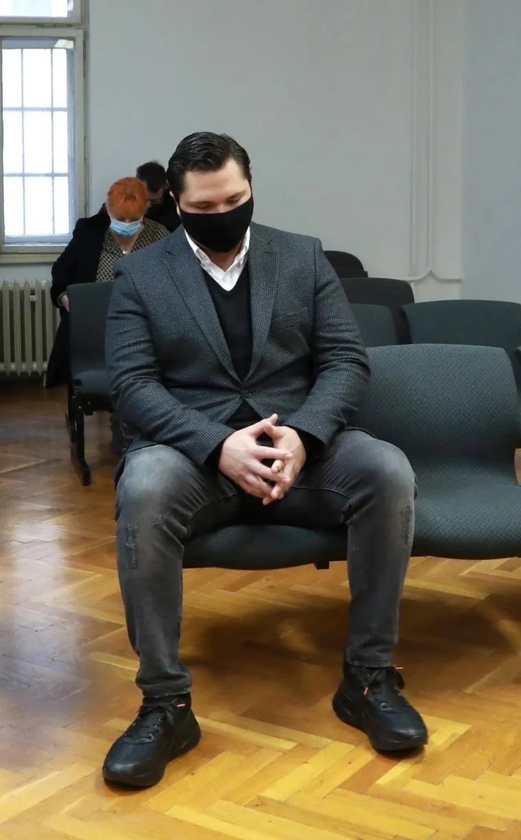 Počelo suđenje Marinu Kameničkom za prometnu nesreću u kojoj su poginule dvije osobe