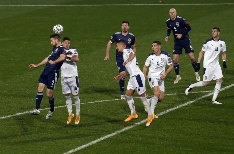 [FOTO] TRENUTAK KOJI JE &Scaron;OKIRAO SRBIJU: Pogledajte prizore povijesne utakmice