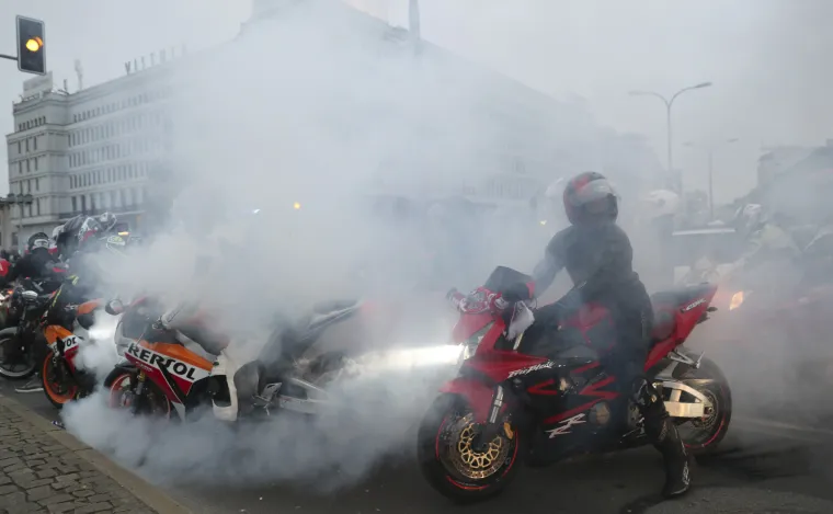 Nikad agresivniji mar&scaron; povodom Dana neovisnosti Poljske, policajci masovno prijavljuju bolovanje