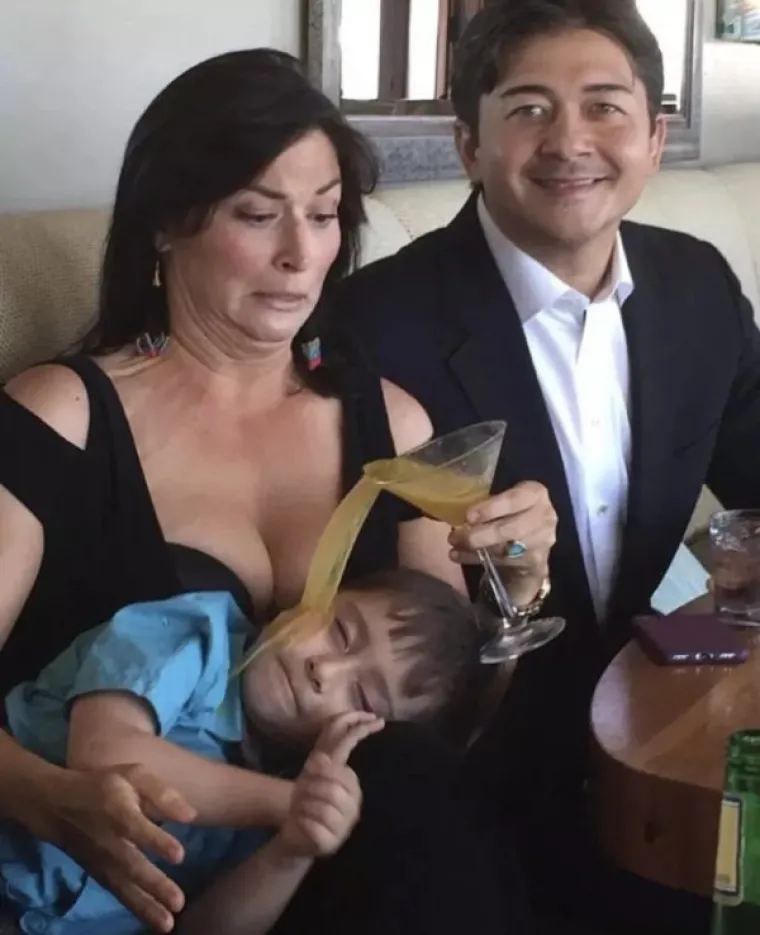 JESU LI OVO NAJGORI RODITELJI U POVIJESTI? Nakon ovih fotografija ne bi im ni pli&scaron;anu igračku ostavili na čuvanju