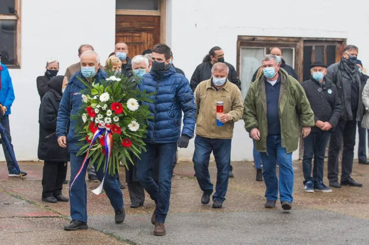 Ovo je jedno od najstravičnijih mjesta Domovinskog rata: Kroz njega je pro&scaron;lo 10.000 ljudi, 700 je mučki ubijeno