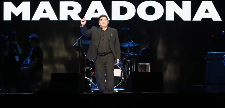 MALI ZELENI, HVALA TI NA SVEMU: Do&scaron;ao je kraj čudesnog puta, ovih 50 fotografija pokazuju koliko je velik bio Maradona