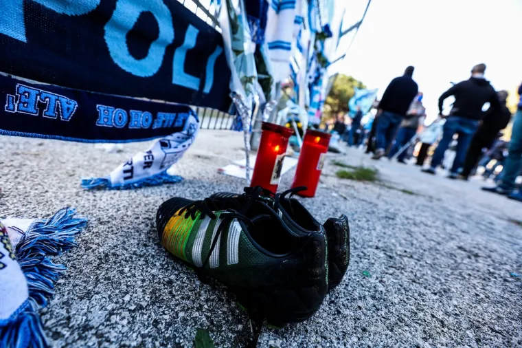 [FOTO] ISPRAĆAJ MARADONE - VELIKA, OGROMNA TUGA U ARGENTINI, NAPULJU, DILJEM SVIJETA: Prizori koji diraju ravno u srce