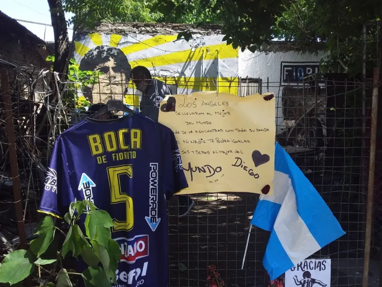 [FOTO] ISPRAĆAJ MARADONE - VELIKA, OGROMNA TUGA U ARGENTINI, NAPULJU, DILJEM SVIJETA: Prizori koji diraju ravno u srce